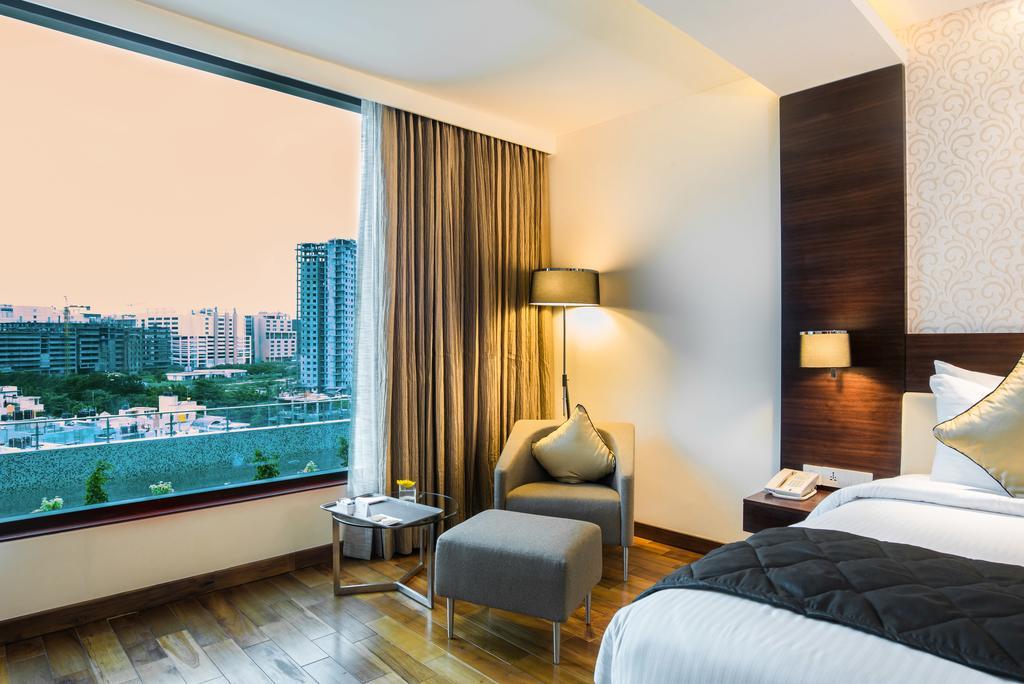 Howard Johnson By Wyndham, Hebbal, Bengaluru Exterior foto